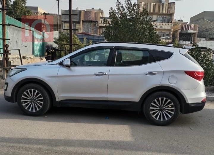 هيونداي سانتافي